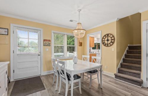 Tarpon Pond House | 513 Tarpon Pond Cottage
