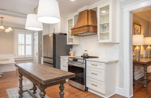 Edenton House | 5BR Historic Downtown