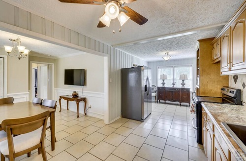 National Hills House | 6 min to Hospitals/Downtown - Magnolia Cottage