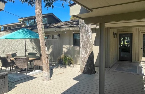 Oceanside House | 6961 Fairway One at The Sea Pines Resort