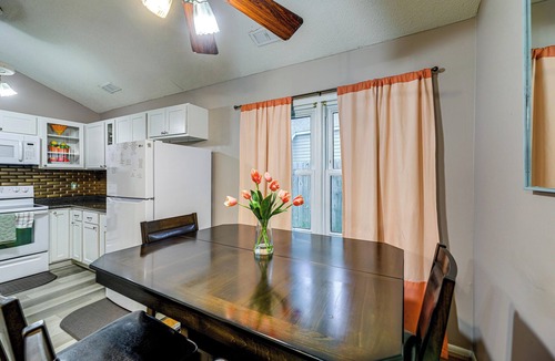 Piney Green House | 7 Mi to Camp Lejeune! Family Gem Near Golf & Shops