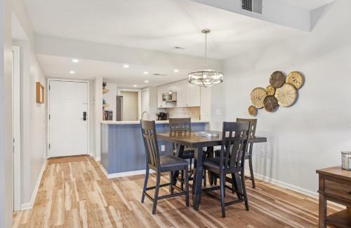 Shelter Cove House | 7158 Harbourside