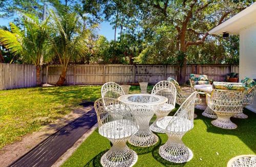 Lakewood Park House | 7302 Santa Rosa Pkwy