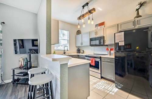 Regal Palms House | 9 Mi to Disney: Davenport Townhome w/Resort Pool!