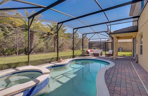 Calabria House | 9029 Calabria