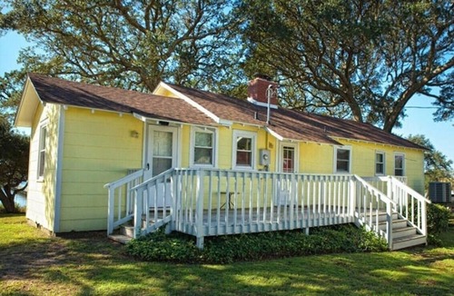 Newport Cottage | A Cottage with a View