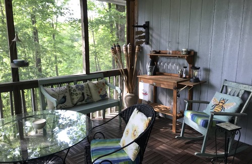 Celina House | A private getaway in the hills of Dale Hollow Lake.