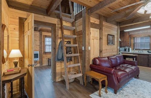 Andrews Cabin | A serene mountain cabin hideaway where cozy comfort meets quiet luxury