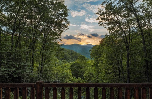 Bryson City Apartment | A Tyme to Remember in the Smokies!