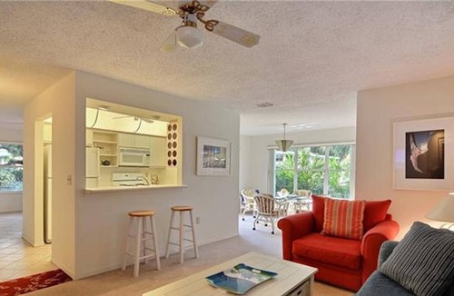 Wabasso Beach House | A1A Vero Beach Barrier Island Corner Townhome across the street from the ocean