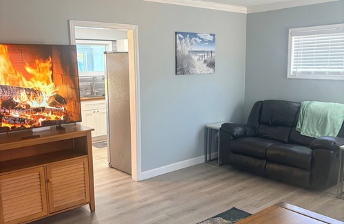 Hazlehurst House | Adorable 2-bedroom bungalow in tranquil Hazlehurst