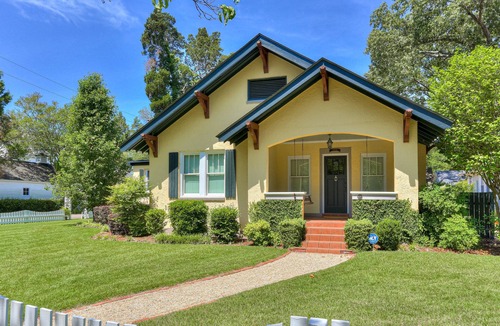 Aiken House | Aiken- Downtown Historic Cottage- Golf, Horses, Tennis, Bruce's Field