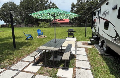 Knights Community Club House | Aljurelandia Cozy RV in Tranquil Plant City with AC, Private property