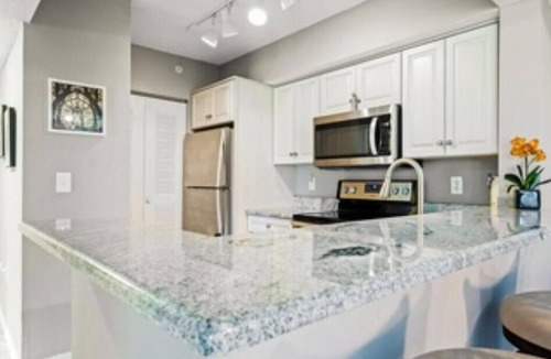 Gifford Condo | All newly furnished condo in beautiful Vero Beach Fl. 1 mile from intercostal