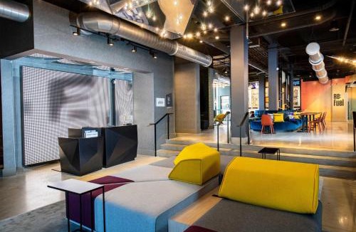 Yamacraw Village Hotel | Aloft by Marriott Savannah Downtown Historic District
