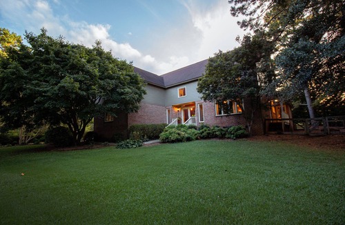 Taylors House | Amazing House near mountains -Greenville/Travelers Rest - Hiking Biking Golfing