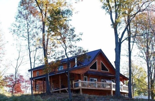 Makanda House | Amazing View, on Wine trail , close to SIU, Lakes and Giant City
