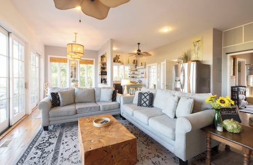Folly Beach House | Amazing Views - Heated Pool - Hot Tub - 5 beds - walk to beach!