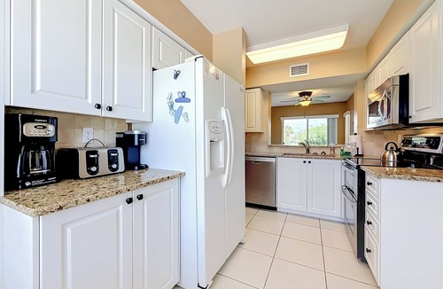 Isla del Sol House | Amenity Packed Coastal Home Close to Beach