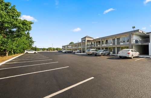 Wilson Hotel | Americas Best Value Inn - Wilson