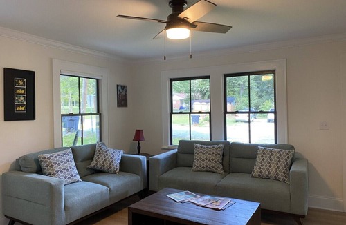 Anderson House | Anderson/Lake Hartwell/Greenville/Clemson