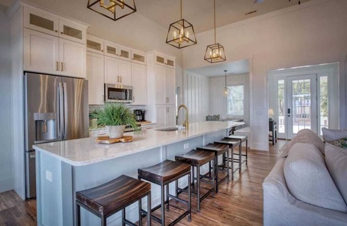 Melrose on the Beach House | Angel Oak Cottage-5bdrm Luxury and Beachfront-4 Pass Golf Cart Included
