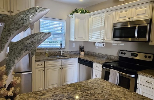 Pompano Beach Villa | Apt A, Beach block beauty with putting green. Everything for a great Vacation,