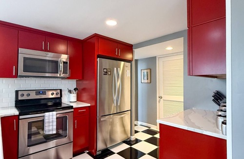Ashley Oaks House | Architectural Retreat in West Knoxville | Designer Home