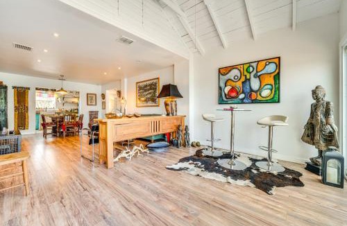 Fedhaven House | Artsy Bungalow on St Anne Lake: Pool, Dock & Deck