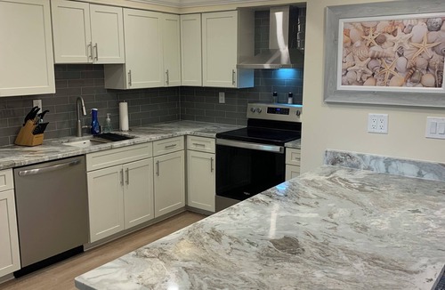 Hammock Bay Condo | ATTENTION GOLF LOVERS/HAMMOCK BAY GOLF COURSE, NAPLES FL./CLOSE TO BEACHES