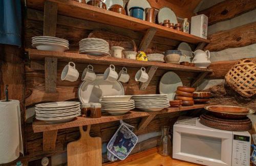 Pisgah Forest House | Aunt Babbies Cabin · Aunt Babbies Cabin