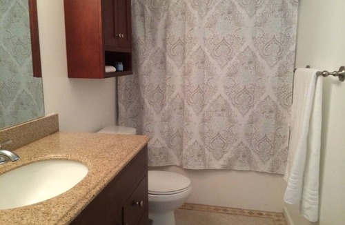 Vero Beach Condo | Avail now 3 month min - Newly updated condo - 5 min to beach