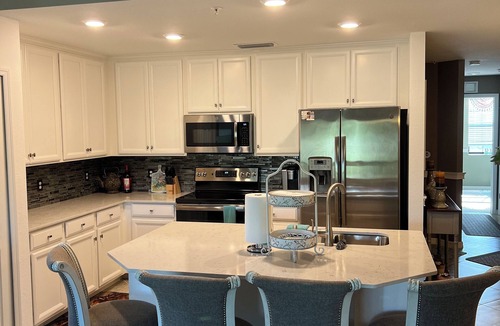 Naples Condo | AVAILABLE 2026 SEASON! Treviso Bay Resort Beautiful 3 Bedroom Lake View Condo