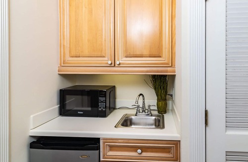 Pawleys Island Villa | Avian Forest 49-102 1st Floor unit, pool & LBTS access
