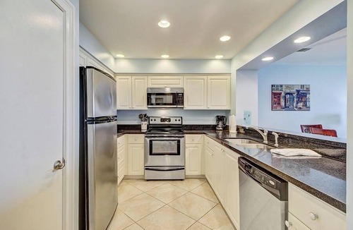 Isle of Palms Condo | Award-Winning Resort Amenities | Summerhouse 305