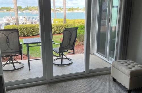 Isla del Sol Condo | Bahia Vista ground floor Sunset View Condo with amazing view of Boca Ciega Bay
