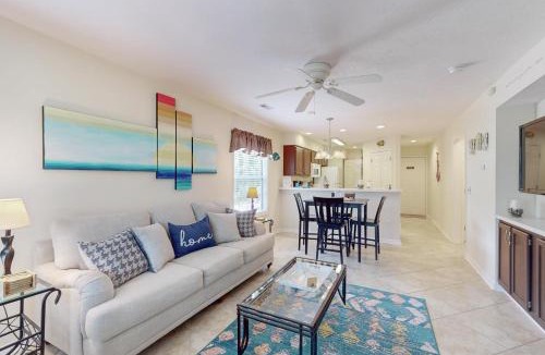 Longs House | Balcony & Pool Access: 'Longs Cozy Haven'