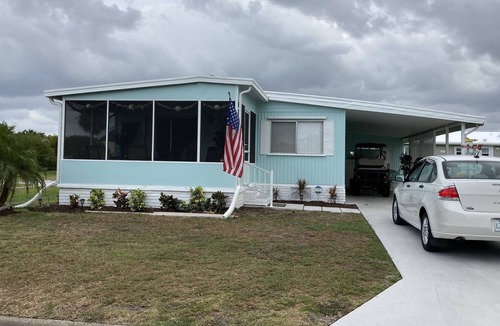 Barefoot Bay House | Barefoot Bay House, dog friendly.