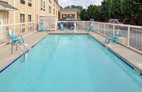 Grovetown Hotel | Baymont by Wyndham Grovetown Augusta
