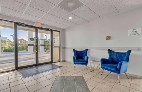 North Myrtle Beach Hotel | Baymont by Wyndham N Myrtle Beach - Park & Sports Complex Area