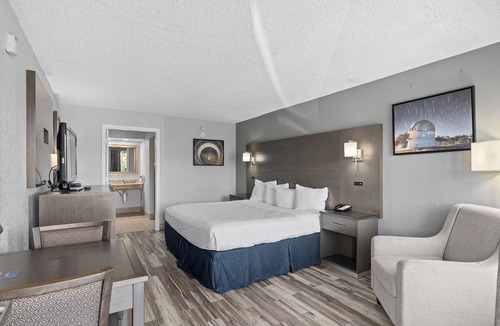 Orlando Hotel | Baymont by Wyndham Orlando East