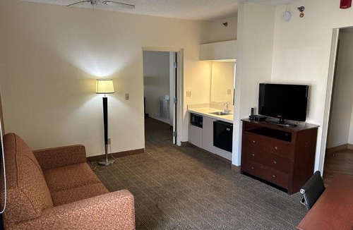 Orlando Hotel | Baymont by Wyndham Orlando South