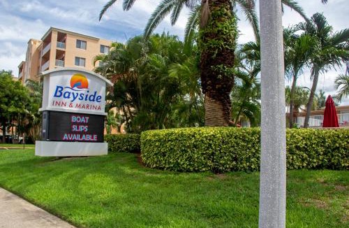 Treasure Island Hotel | Bayside Inn and Marina