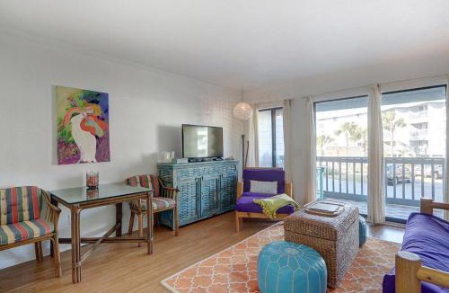 Tybee Island House | Beach and Racquet