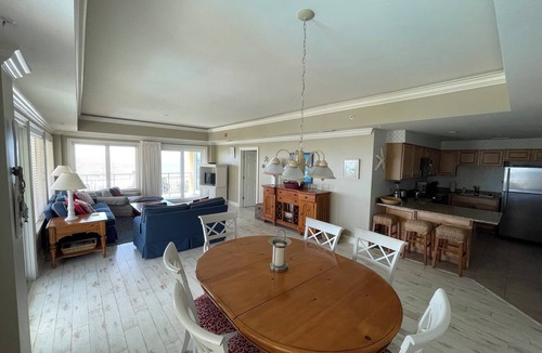 Daufuskie Island Condo | Beach Bliss-Oceanfront, Landtrans included from Dock, 4 passenger golf cart