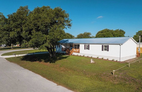 Sneads Ferry House | Beach.Boats.Beds.