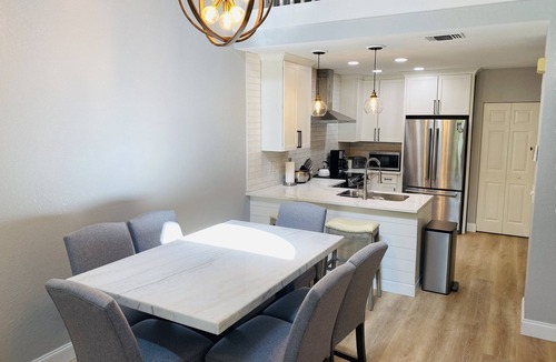 Pine Ridge House | Beach Dreamer