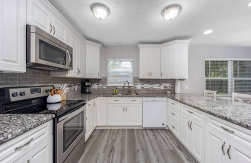 Vero Beach South House | Beach Retreat with Private Heated Pool and Two King Beds!