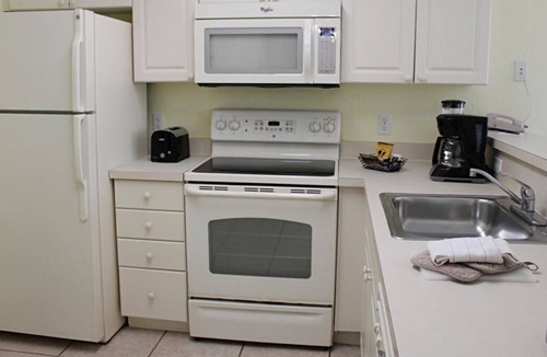 Bostroms Resort | Beachfront Dream! Four Spacious Units, Near Daytona Beach Surfing School, Golf