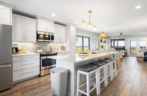 Oceanmarsh Subdivision House | Beachfront+Marsh Views Sleeps 10 ~ Harbor Island Getaway-Pool 4 Bed-3 Bath